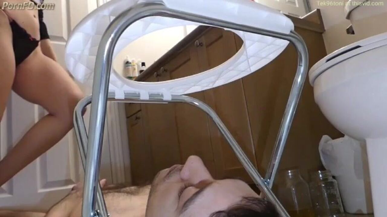 Watch scat porn videos of kinky slaves getting their pussies and butts drilled in wild scat fetish action!