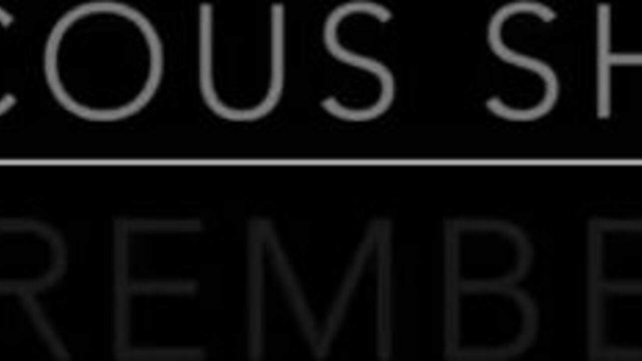 Watch this hot scat-loving babe devour it all