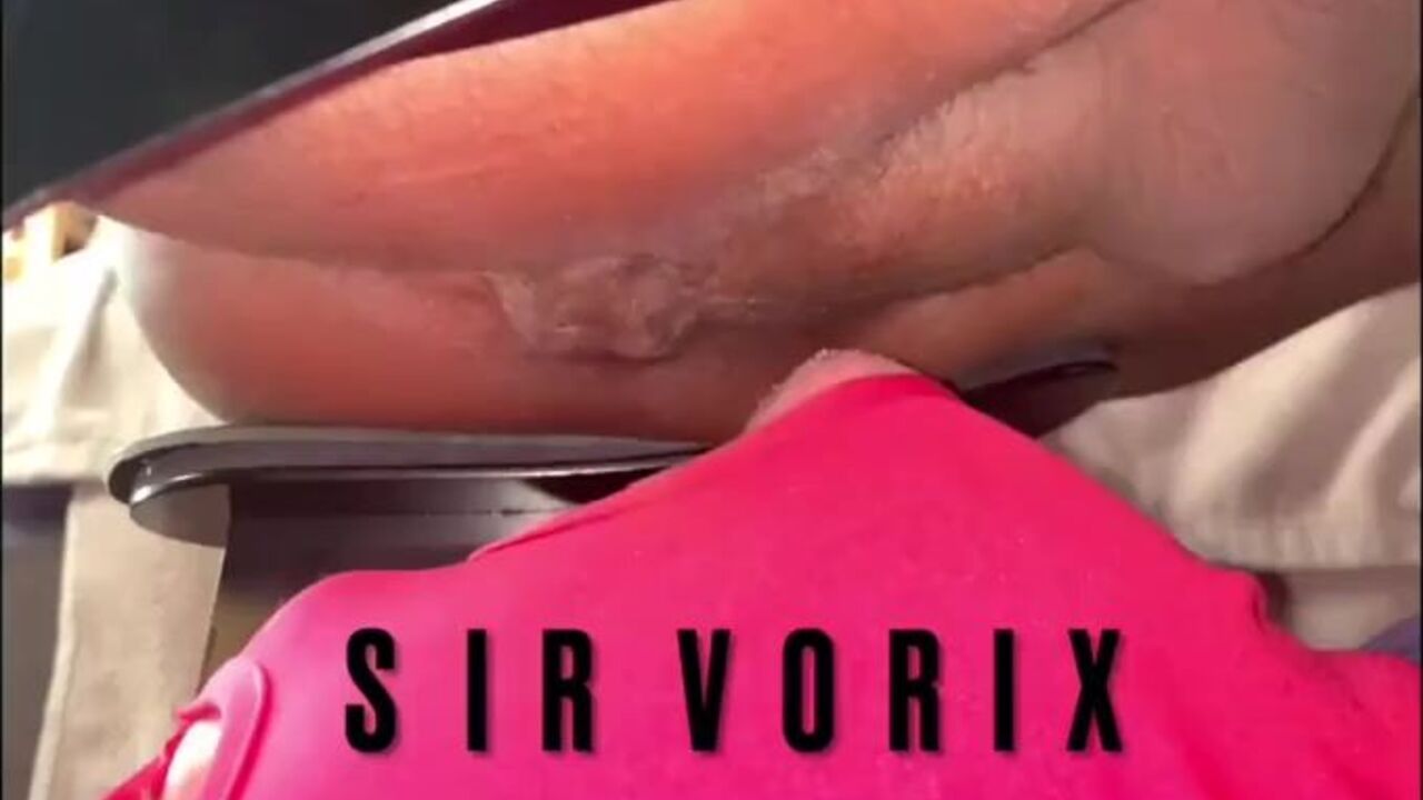 Sir Vorix feeds his hot load to a lucky dude