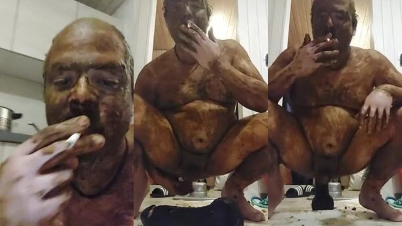 Scat-loving hottie indulges in some steamy scat play & smearing action