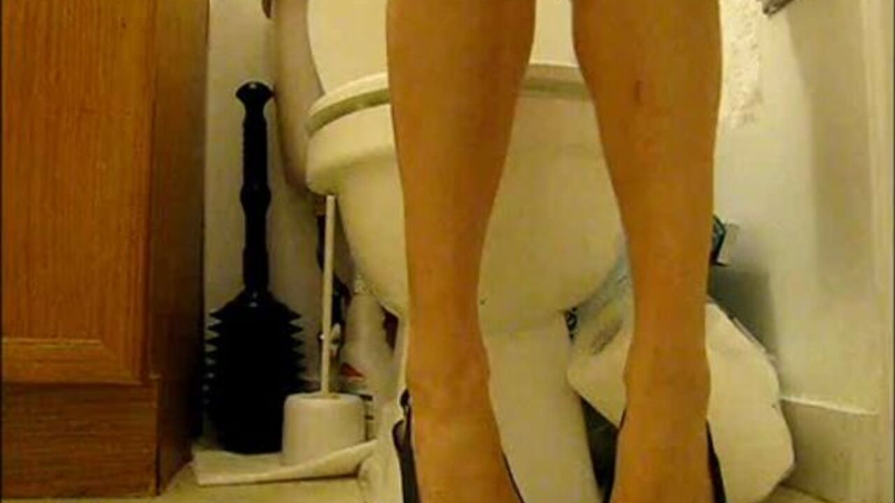 Watch this wild scat porn video featuring a filthy slut getting her pussy pounded hard