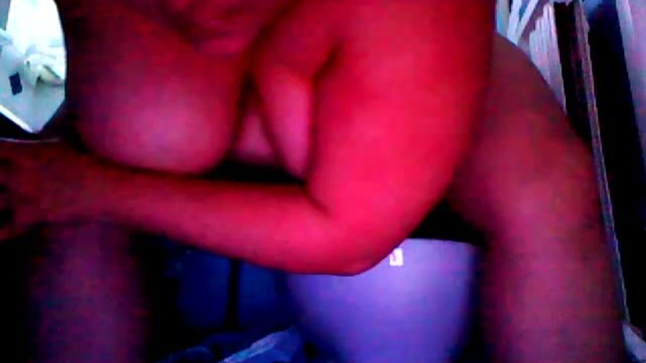 Watch this BBW slut get scat and pissed on like a pro in this dirty porn video