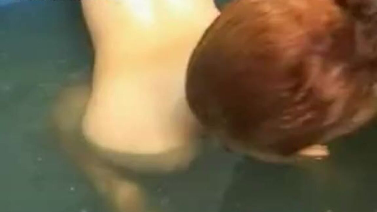 Jacuzzi slut gets off on scatting and farting in her own filth