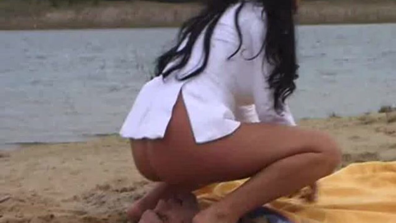 Pretty girl gets her ass eaten out by kinky perverts in scat porn video