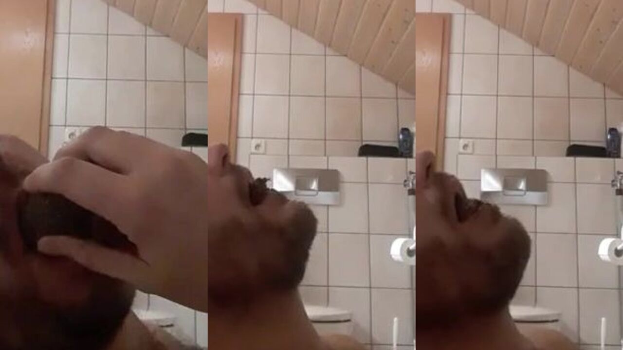 Kaviar gets down and dirty with scat and mouth action