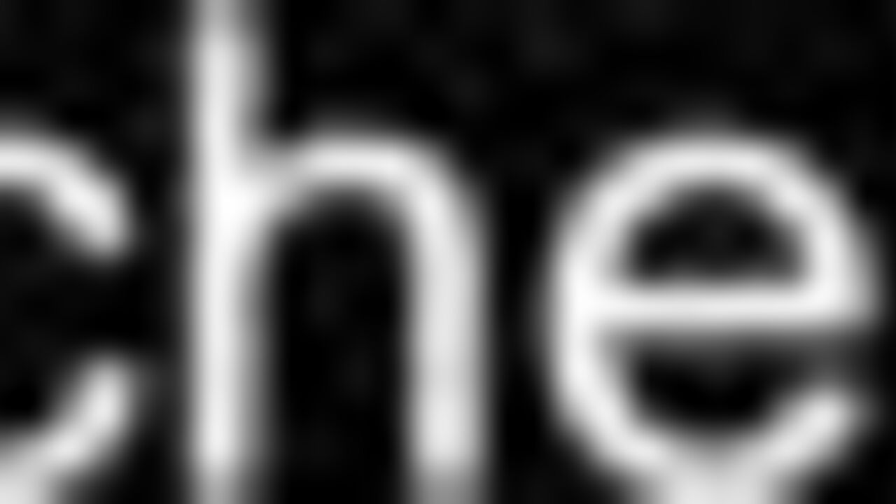 Watch these kinky babes get off with scat, enema and wet fart action!