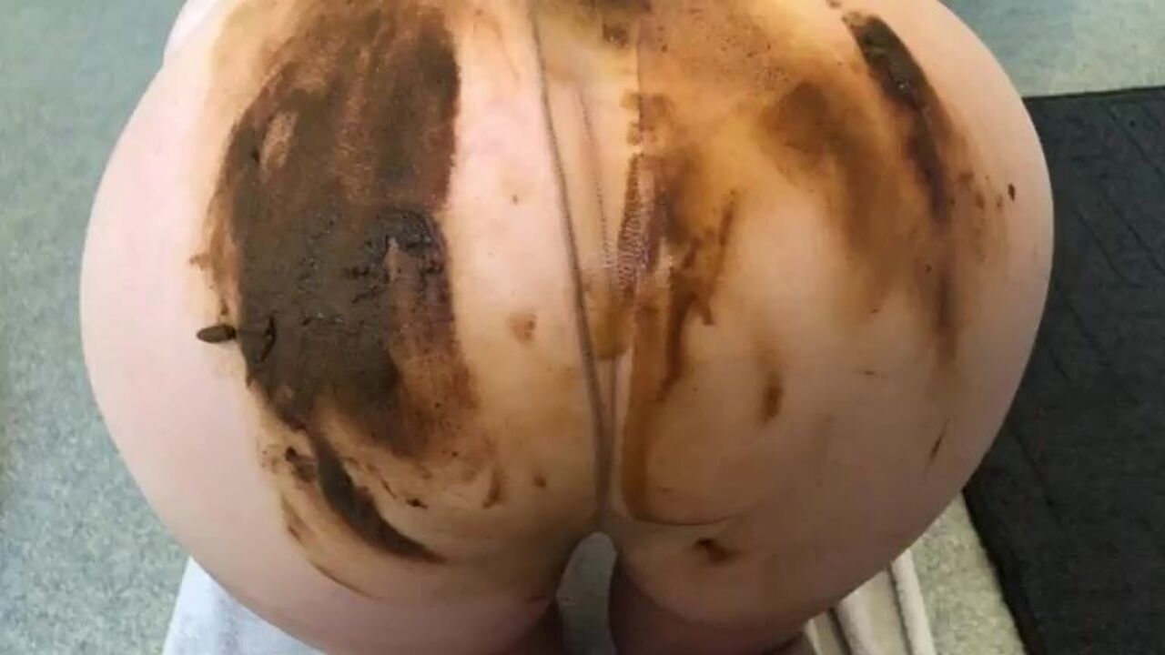 Watch the scat porn of a poop slut getting her ass drilled hard in a scat video