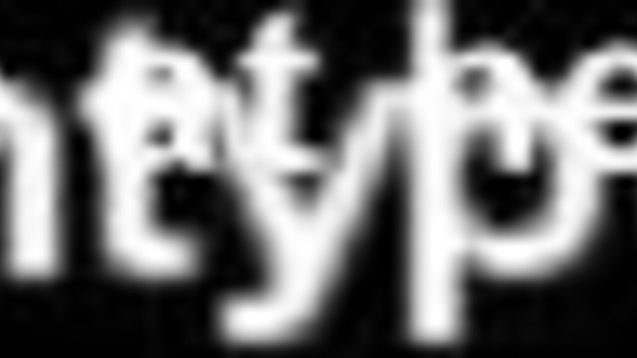 Kitchen Scat Porn: Pooped-Up Panties and Fingers in Kitche