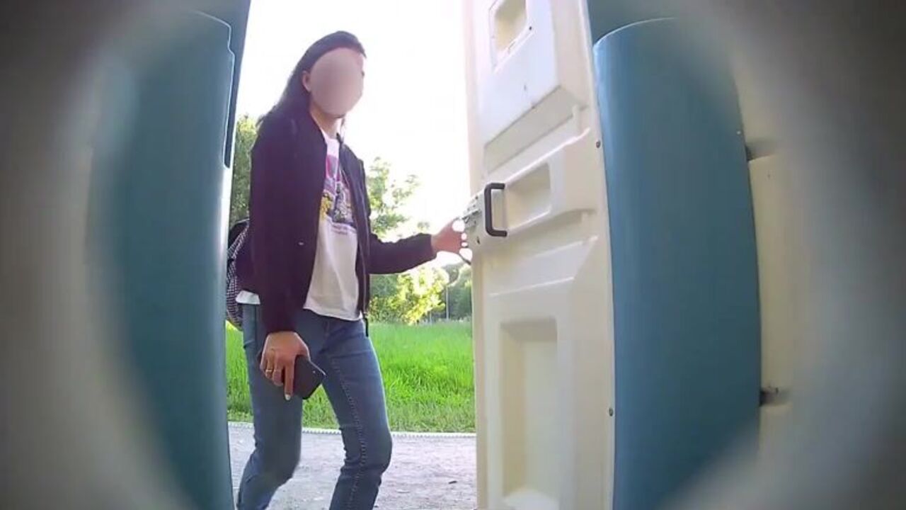 Intimité 3: A wild scat porn video with a dirty scat girl and her kinky friend