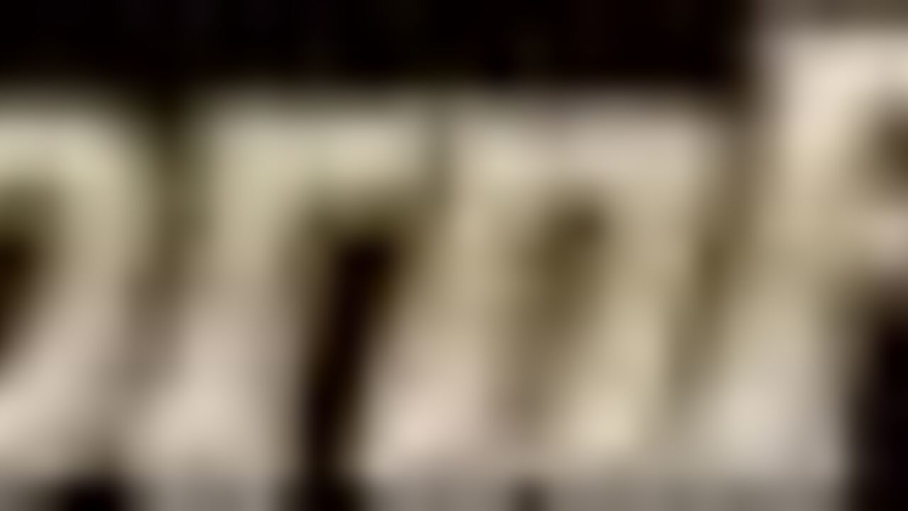 Adelina Frau begs for your mouth in this hot scat video