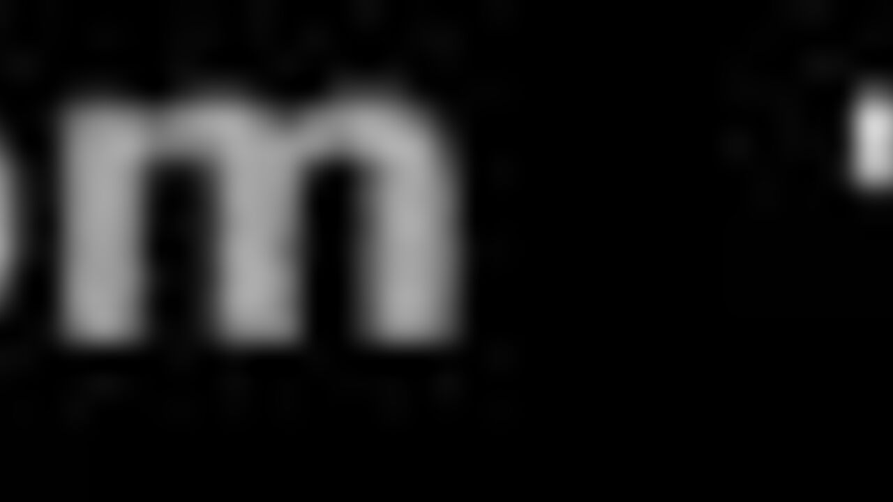 Watch these kinky girls go wild with scat fetish and scat porn in a night of 100 farting!