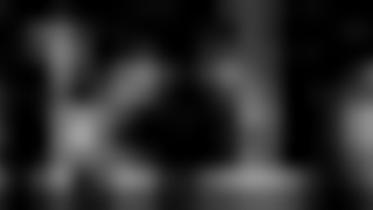 Your food is coming out of your mouth - slave scat porn