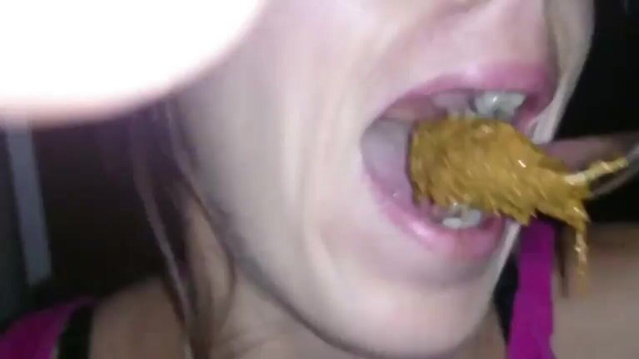 Real amateur teen girls share their scat feeds with a smile