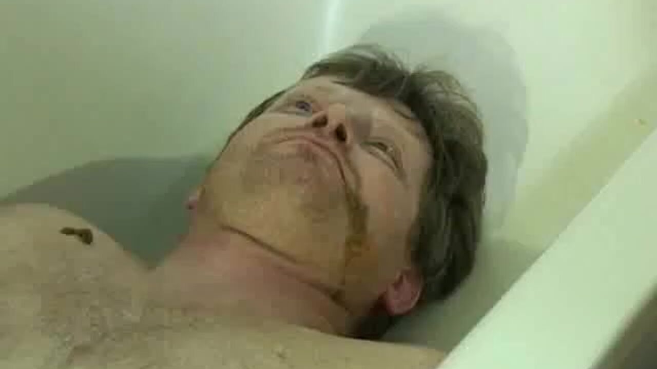 Watch this dirty video of a filthy woman taking a shower and ending up with a sticky load