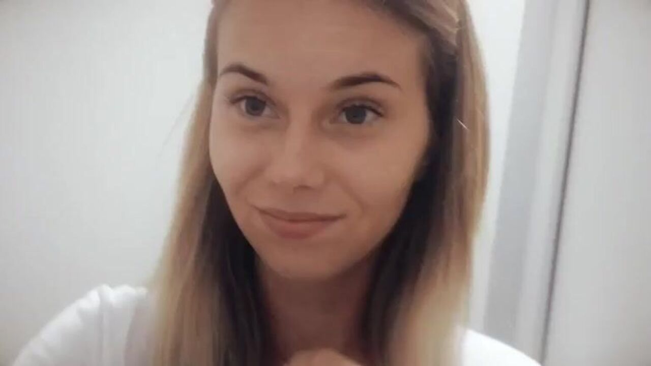 Public Airport Scat Video of HDL - Tiolet Diarrhea's Poop Fetish