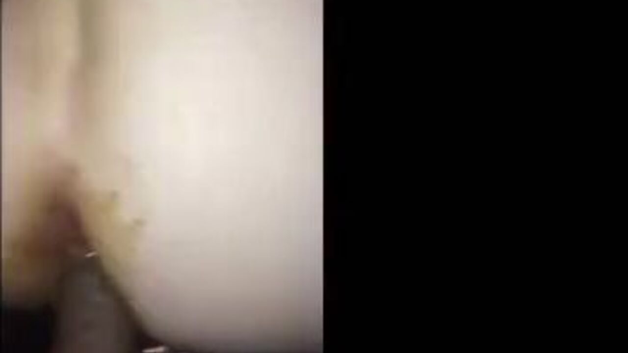 Watch this dirty amateur BBW scat and get drilled hard by BBC