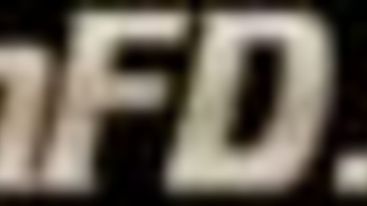 Mistress Esme's hardcore toilet domination will make you beg for more!