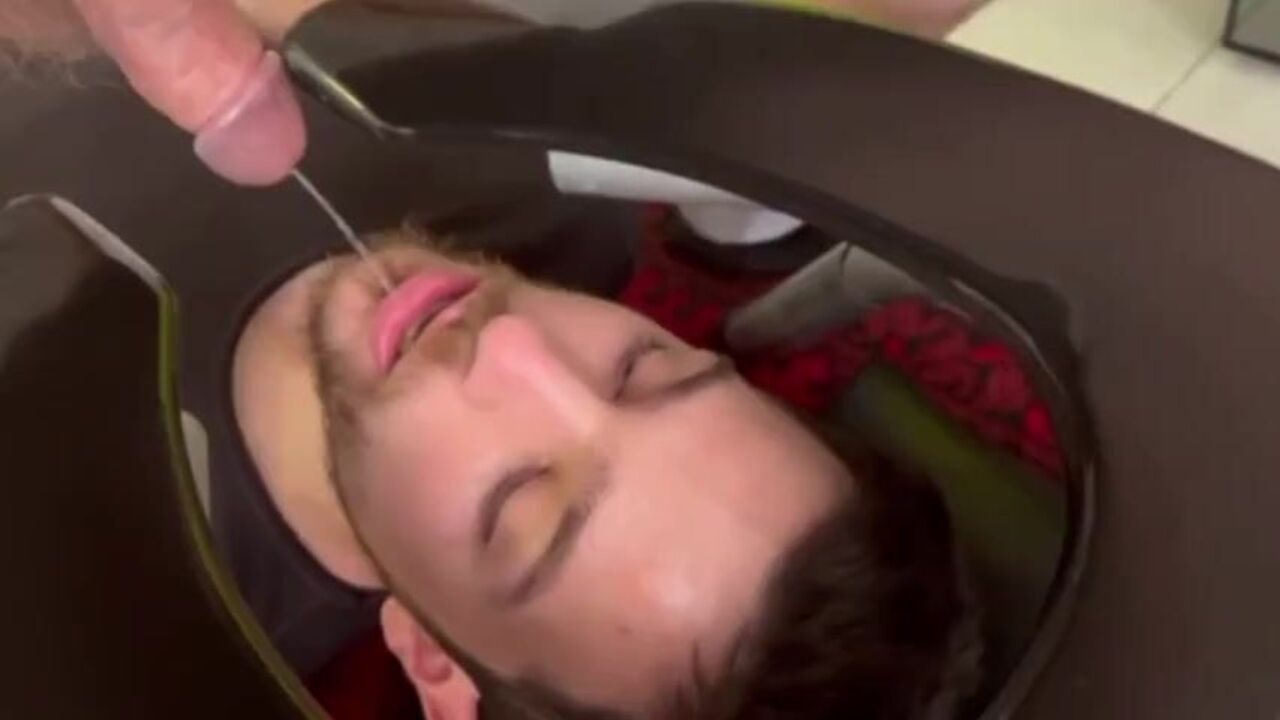 Hot scat porn featuring a hot guy eating his hot load