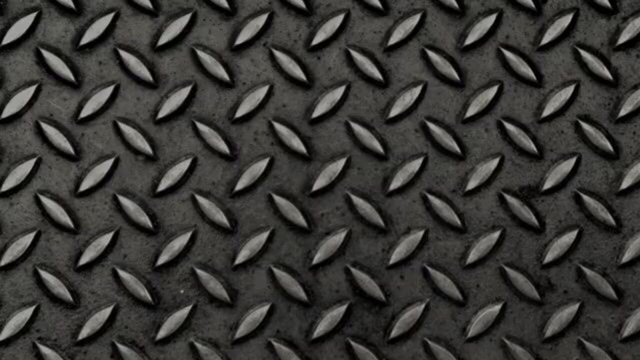 Watch this filthy slut scat and gulp down every last drop of her own warm piss