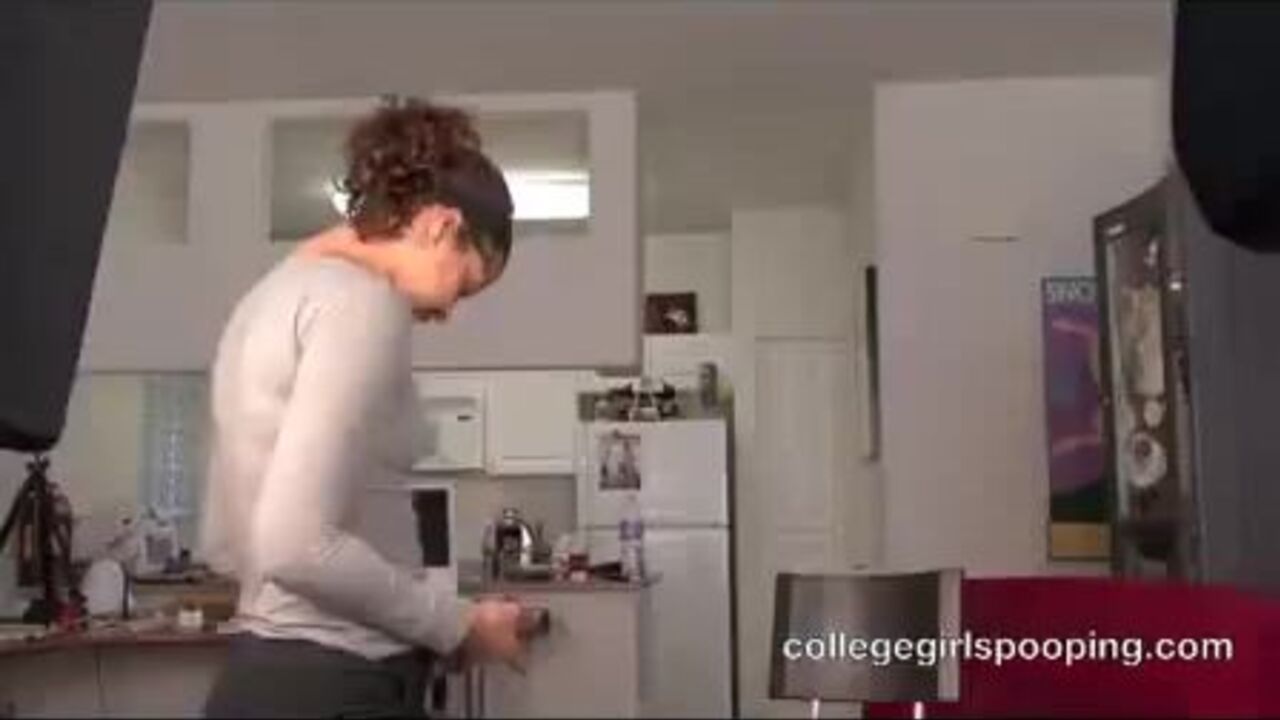 College girl Daisy gets her scat wet on the plate in this Scat Video collection