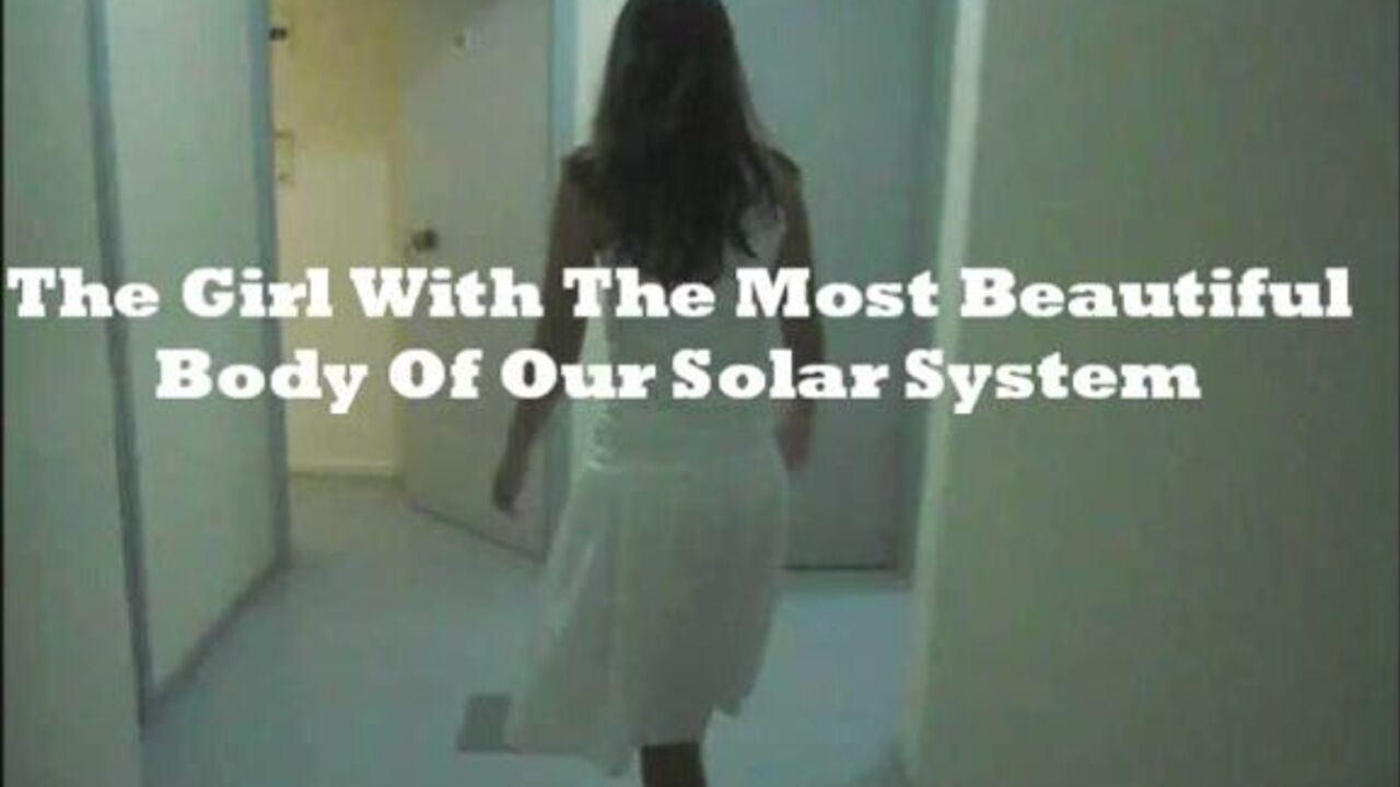 Watch this stunning girl get her scat wet and heavy with a poo explosion