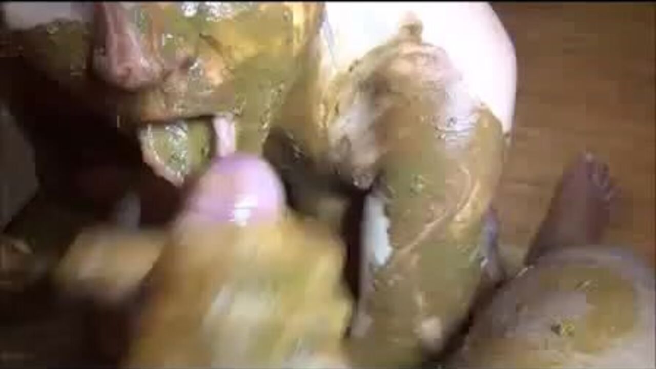 Watch this extreme deep throat slut take it deep in her throat and kink out