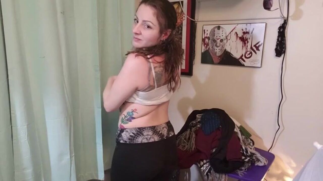 Kinky slut gets her pussy fisted and pooped in this filthy video