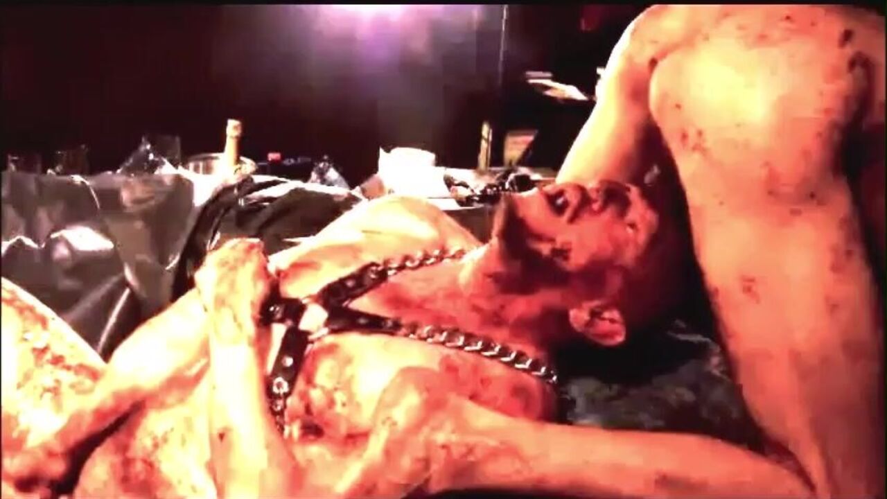 Watch this hot scat pornstar go wild with her asshole in the zone