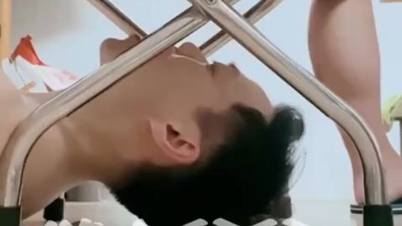 Fulfill your craving for some scat and eat it all up with just one log