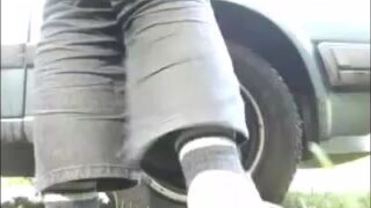 Watch this filthy slut piss and scat in a car for your viewing pleasure