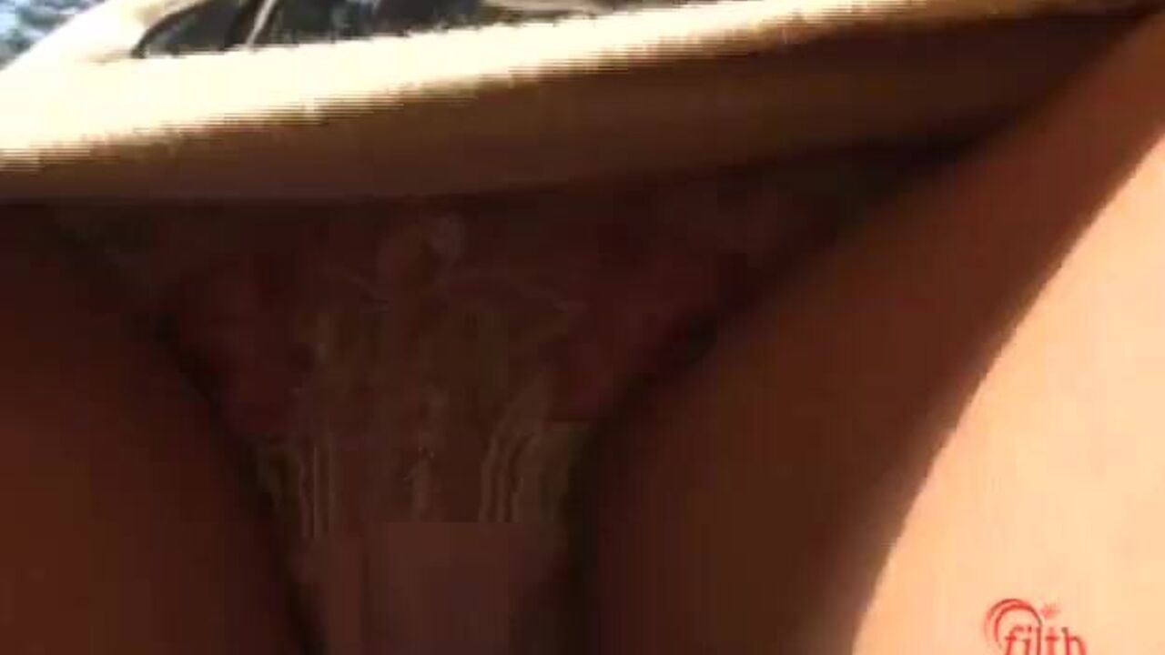 Watch this hot chick scat on the street, peeing and pooping in her scat video