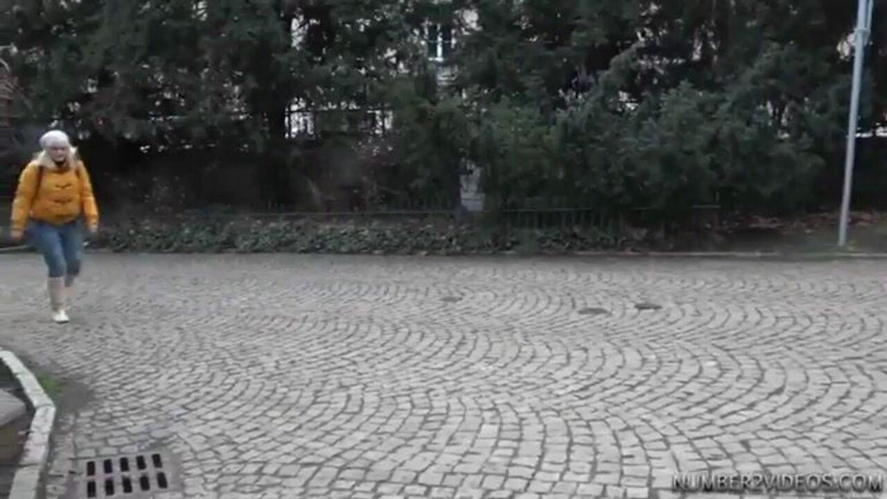 Watch this scat porn video of a female slave getting ready for a road trip