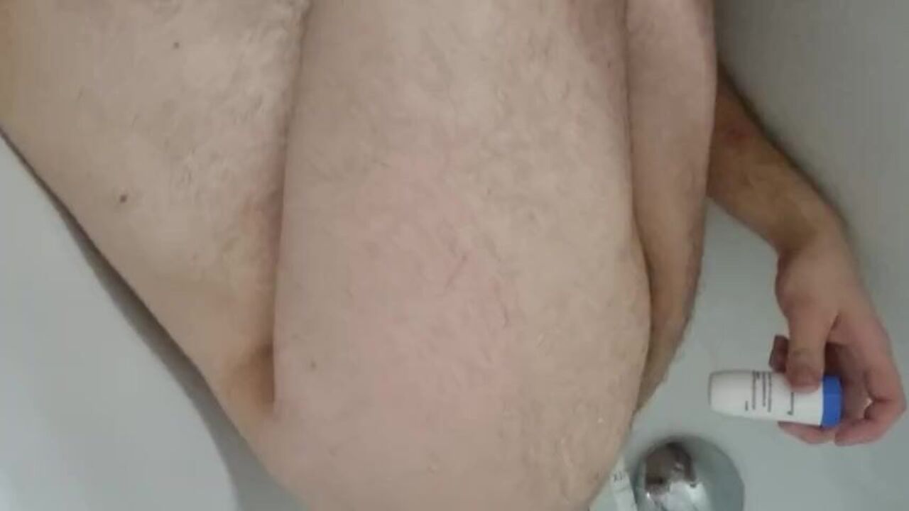 Scatman goes solo & stretches his butthole - Part 1