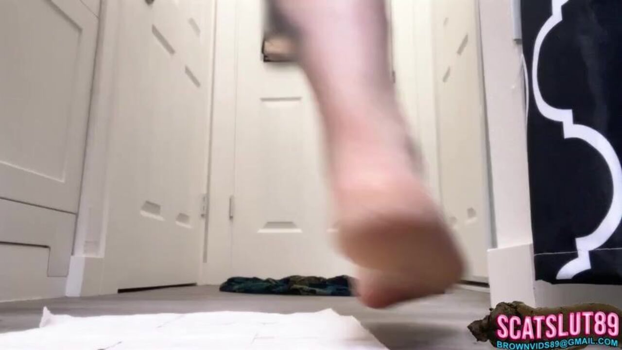 Watch this BBW with a huge ass and a scat get pounded from behind in a hot clip