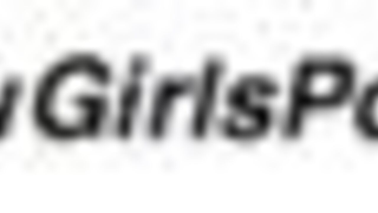 Alexa Diarrhea's kinky scat fetish will make you want to join her in her kinky world