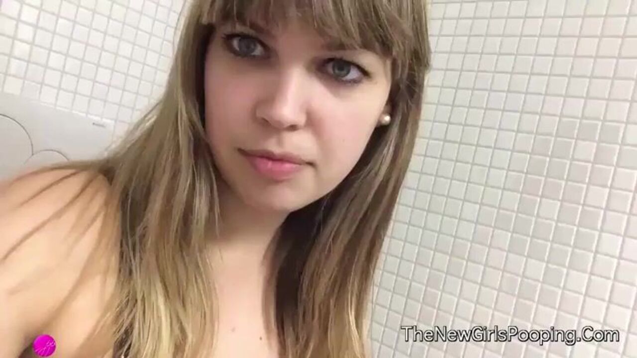 Watch this kinky slut get her sexy body scat-fucked and filmed in her scatporn video