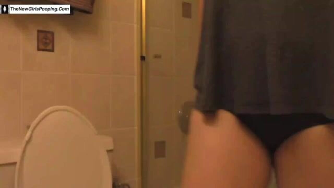 Natalie Wonder gets a hardcore scat pounding from her hung slave