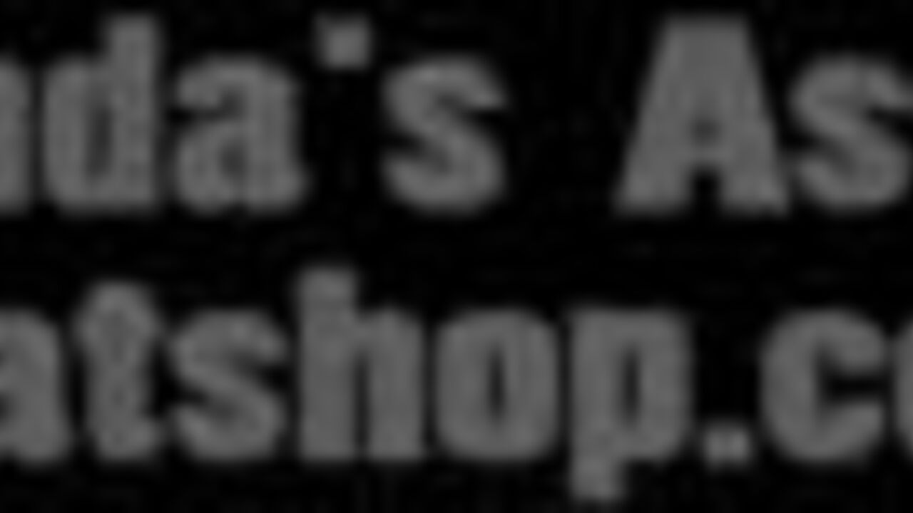 Watch this dirty scat porn video with a scatporn-loving slut