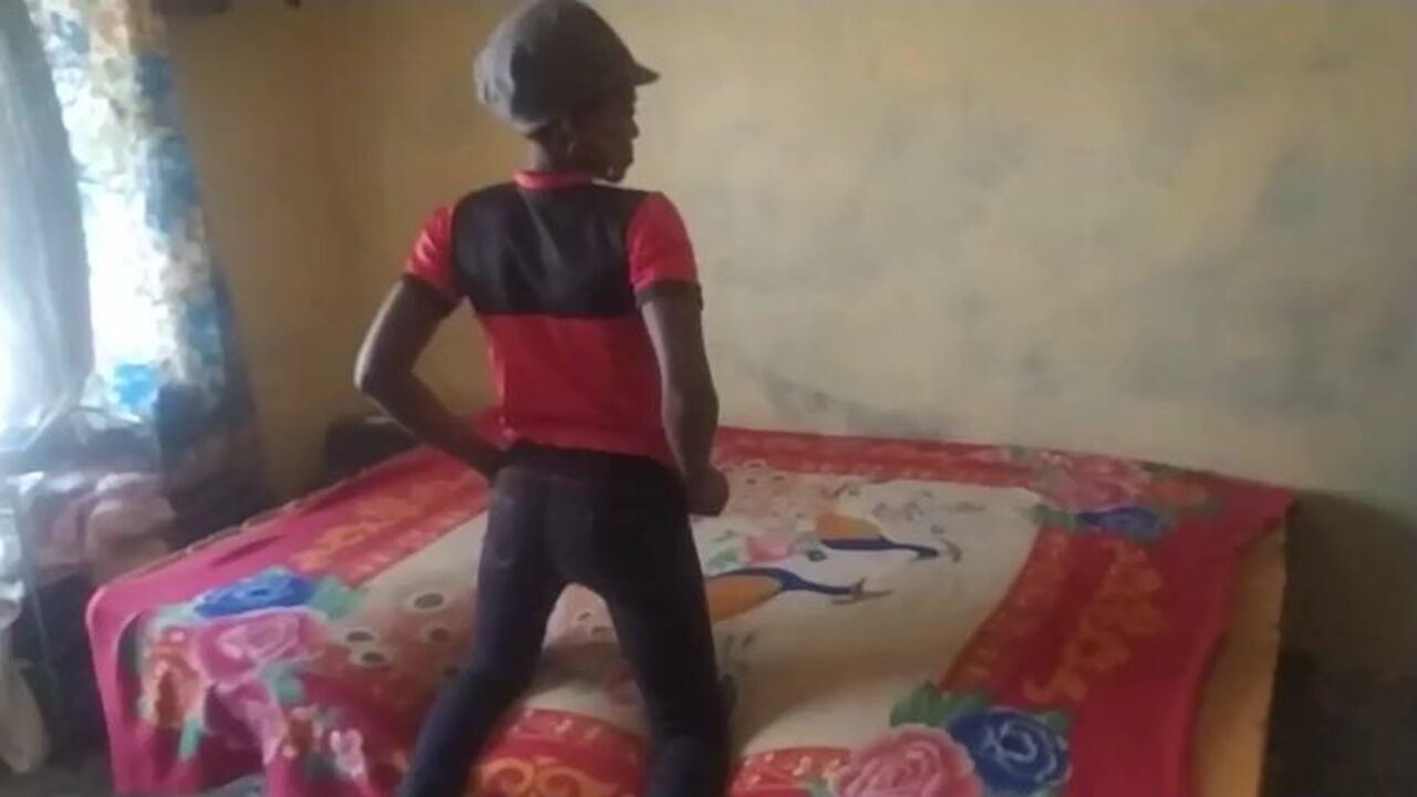 Watch this cute ebony slut eat and smother herself with scat and poop