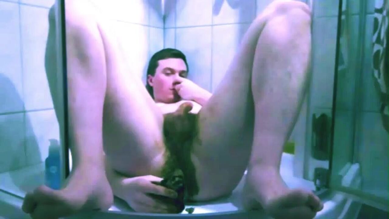 Watch this piggy guy smother and devour his own filth like a filthy slut