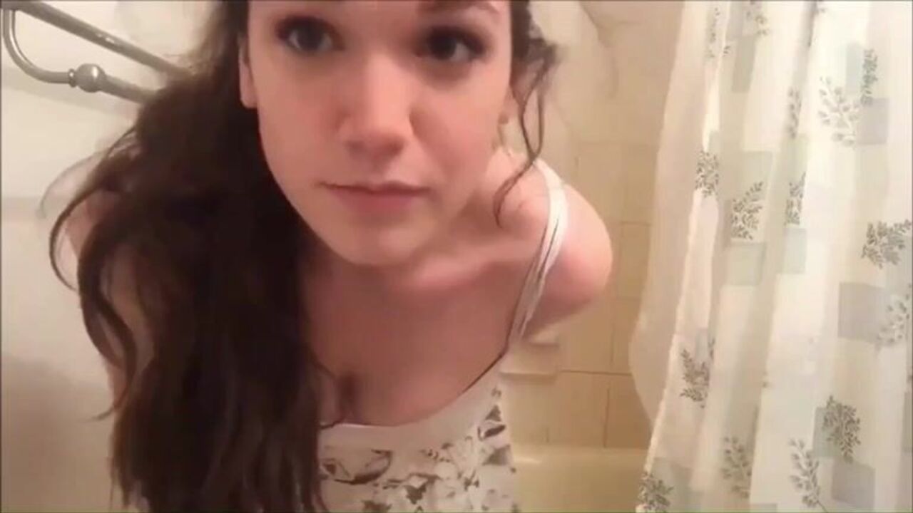 Liz, a hot chick, craves to take a big load out