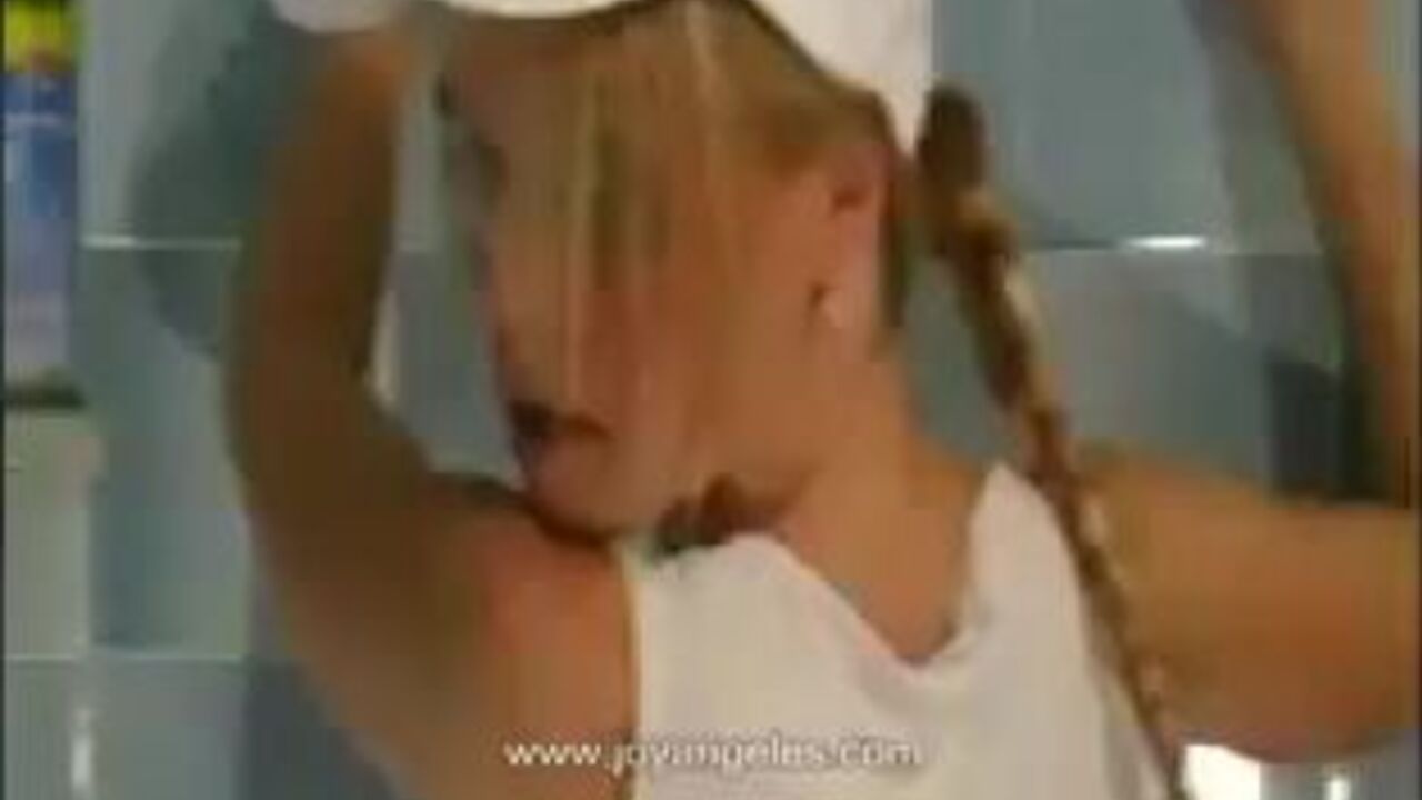 Anna's pink panties soaked in her own pee - PoPee Girls porn video