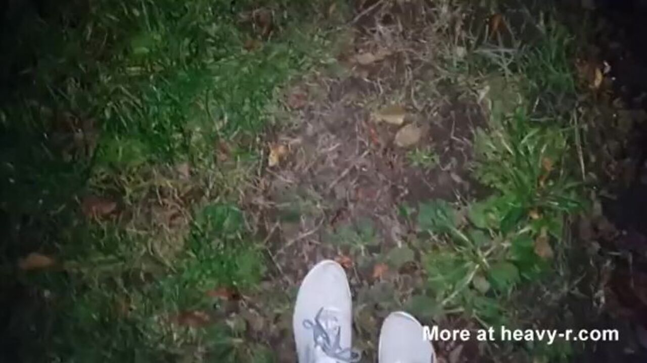 Amateur slut in public pants-shitting frenzy