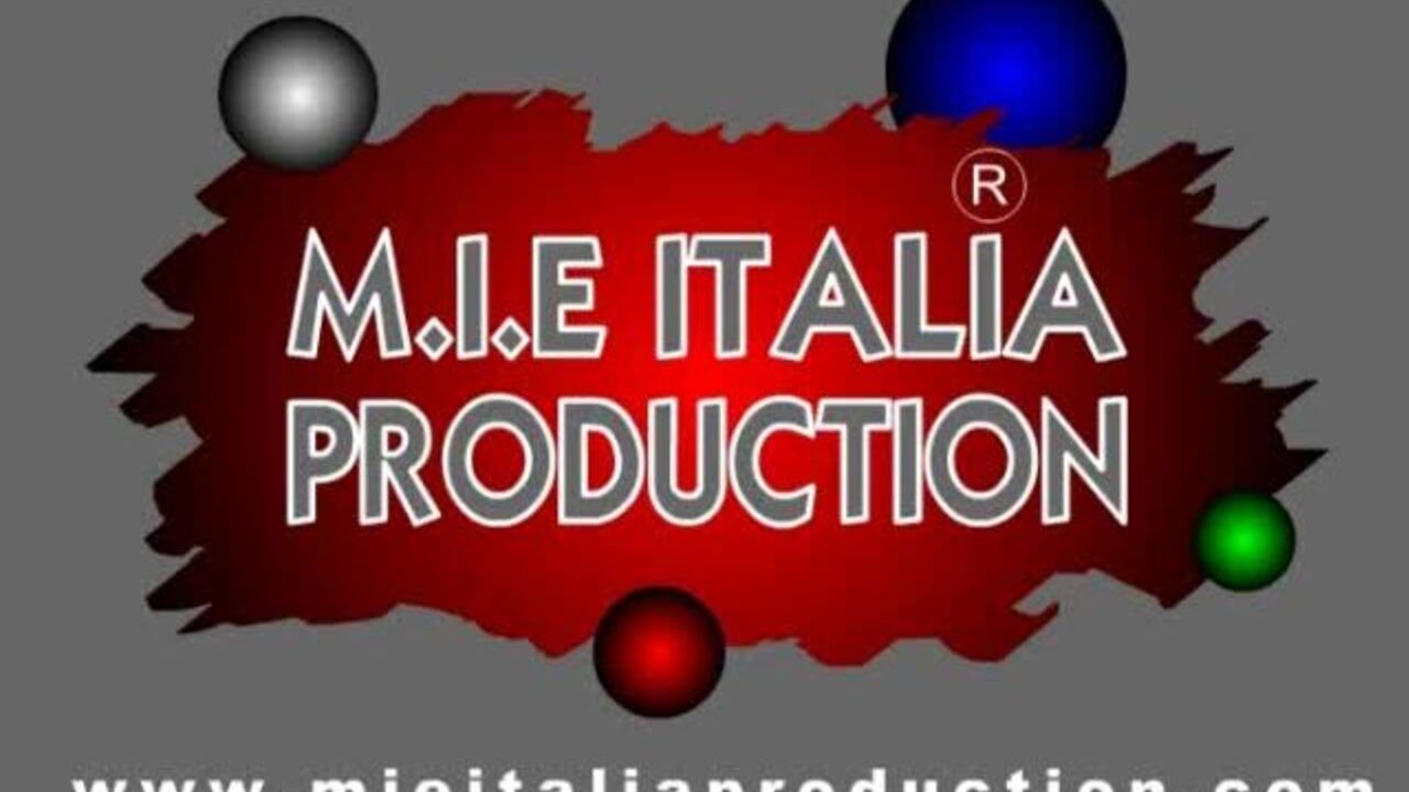 Angela, the kinky scat goddess, gets off solo in scat porn video