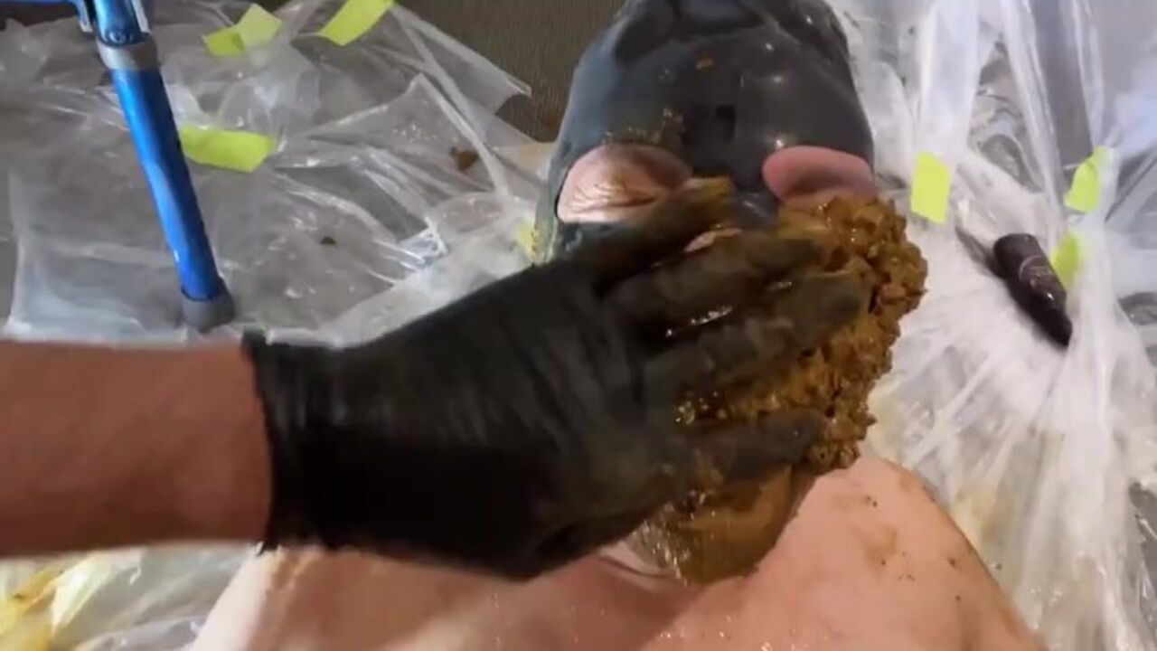 Watch these kinky scats get licked and smeared in this wild scat porn video