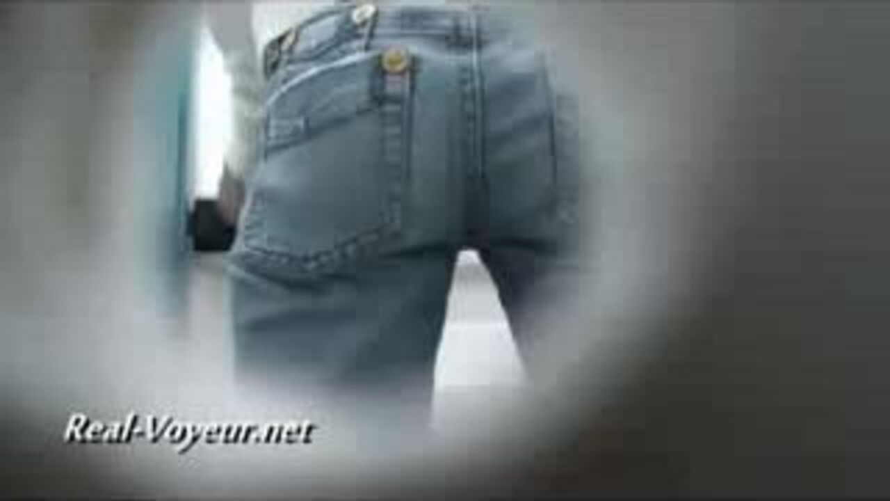 Watch this dirty scat video of a scat slave getting her holes drilled hard