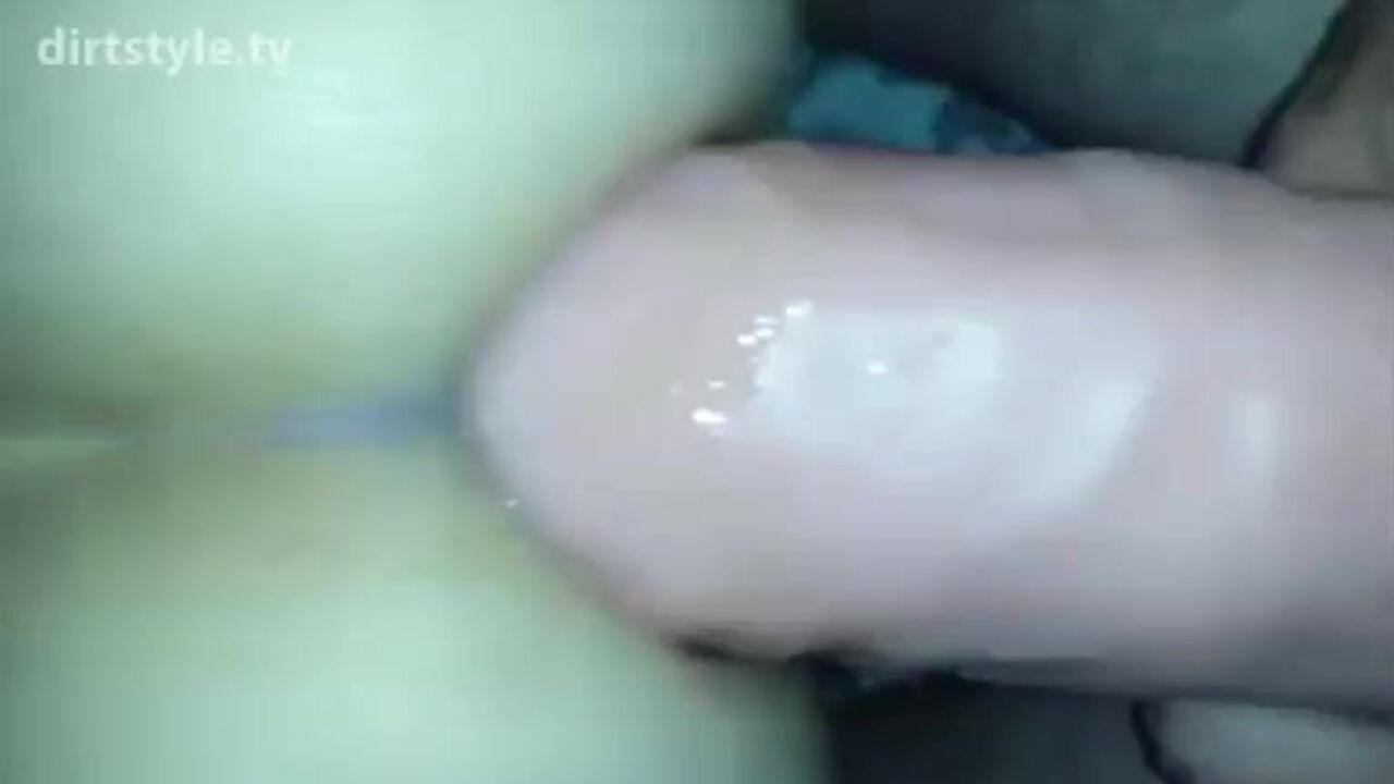 Amateur college slut with a huge butthole and a dildo struggles to please herself