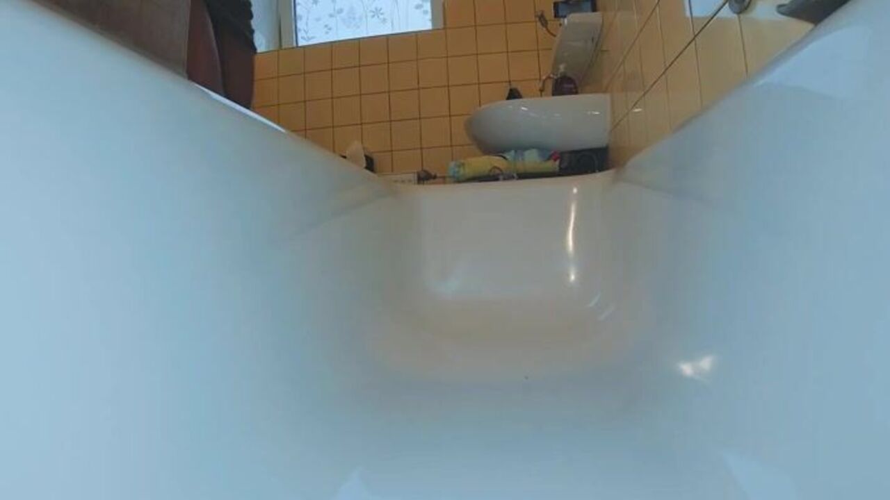 Watch this Ebony slut get her scat and shitting holes destroyed in a wild scat orgy