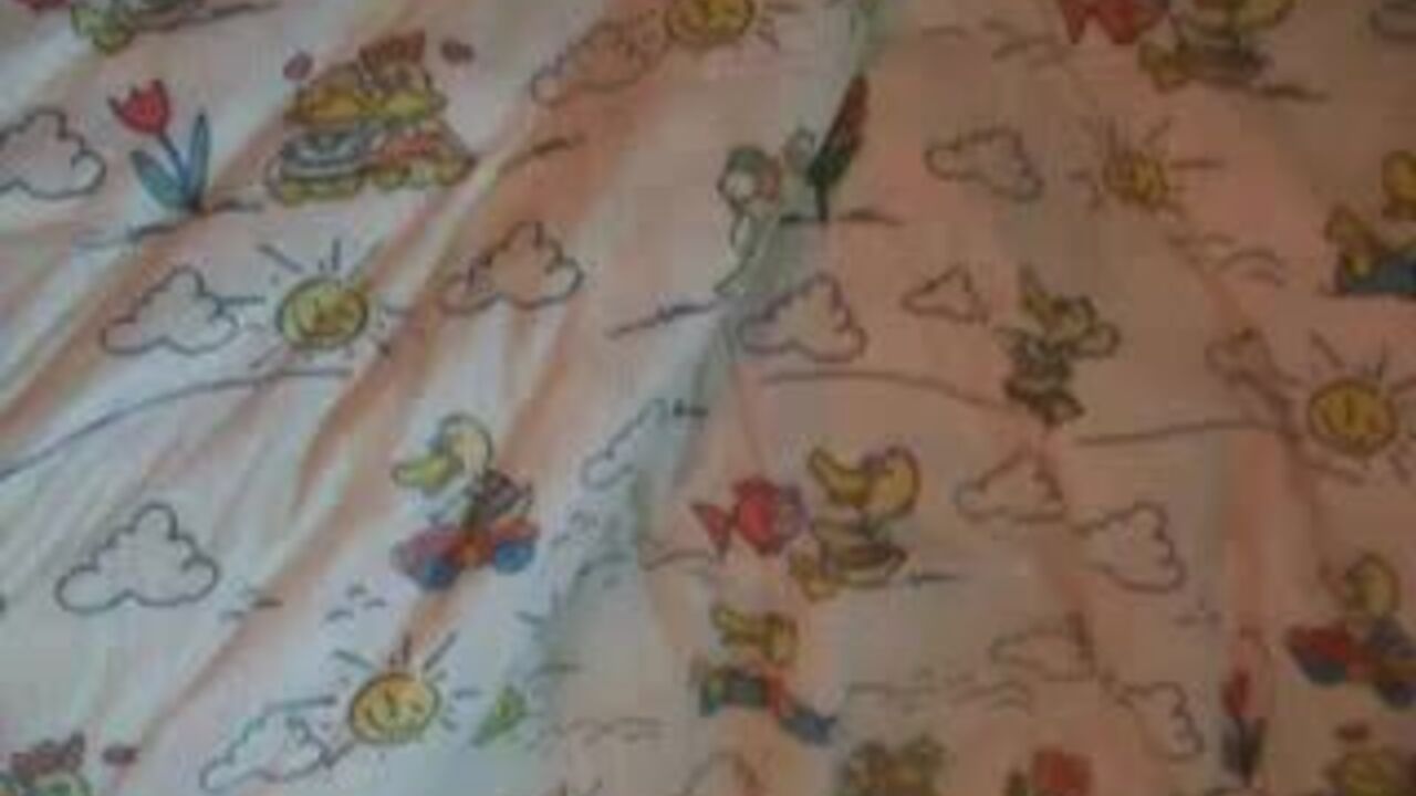 Watch this scat porn video of a shaved pussy and ass getting up close and personal