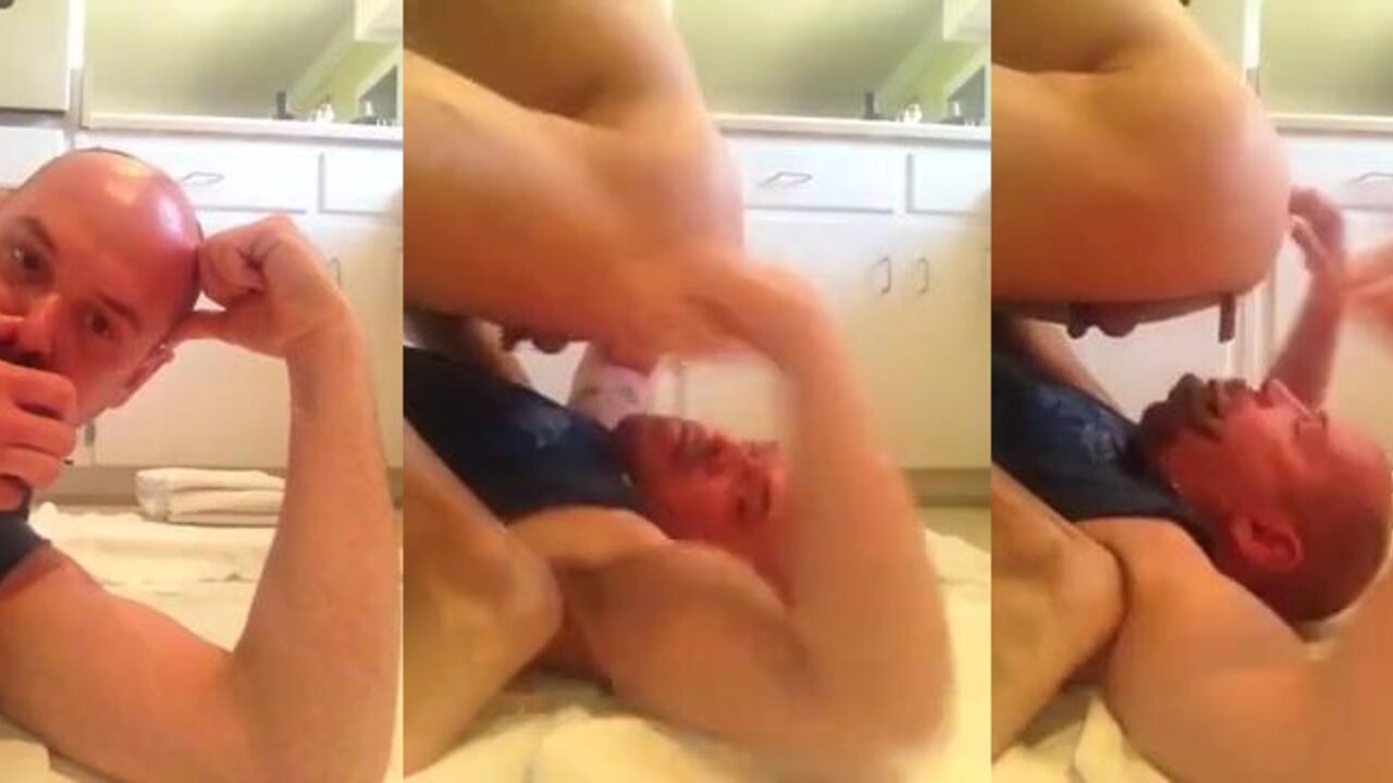 Watch this kinky babe give him a mouthful of his own filth